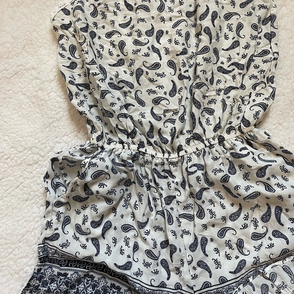 Exist romper ruffle hem pockets tassle tie back - Picture 4 of 7